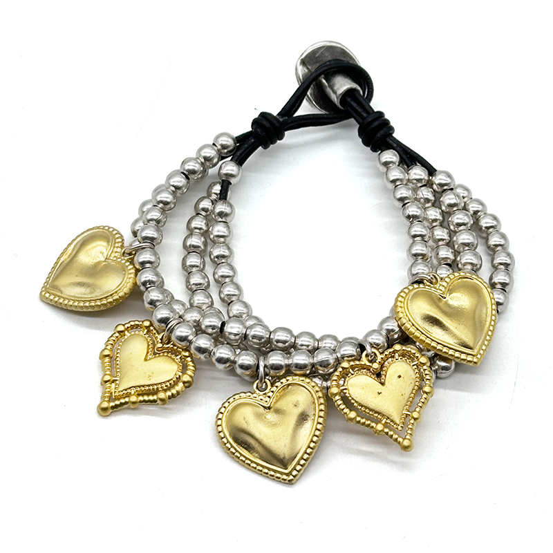 Pulsera de Corazones en piel